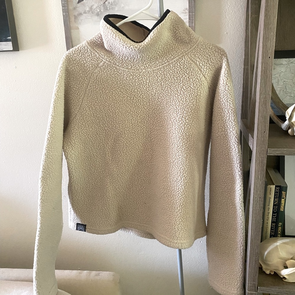 Oiselle Sherpa Sweater
